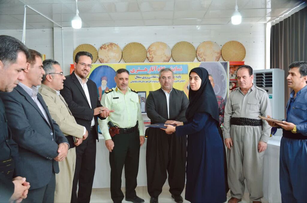 آیین افتتاح نمایشگاه هنرهای تجسمی در ثلاثباباجانی