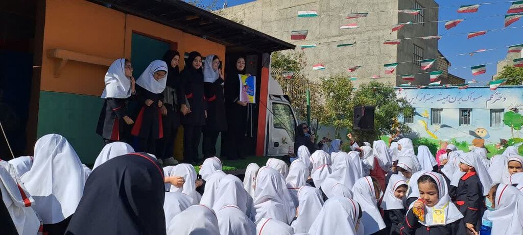 گرامیداشت هفته ملی کودک در مراکز فرهنگی و هنری کانون استان قزوین