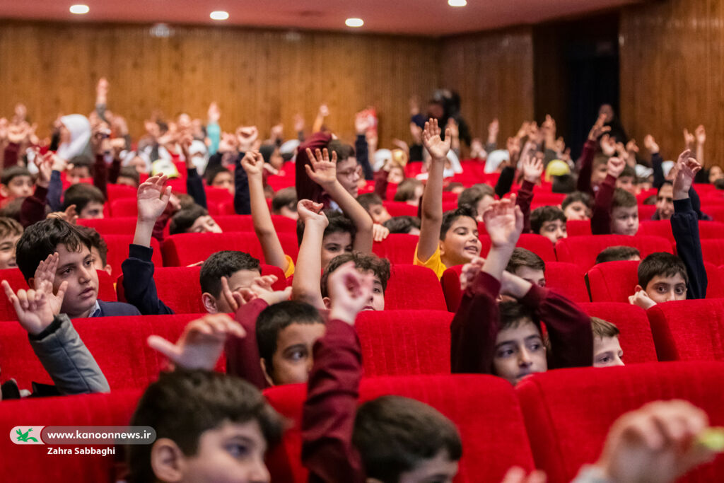 جشنی برای روزجهانی در هفته ملی کودک