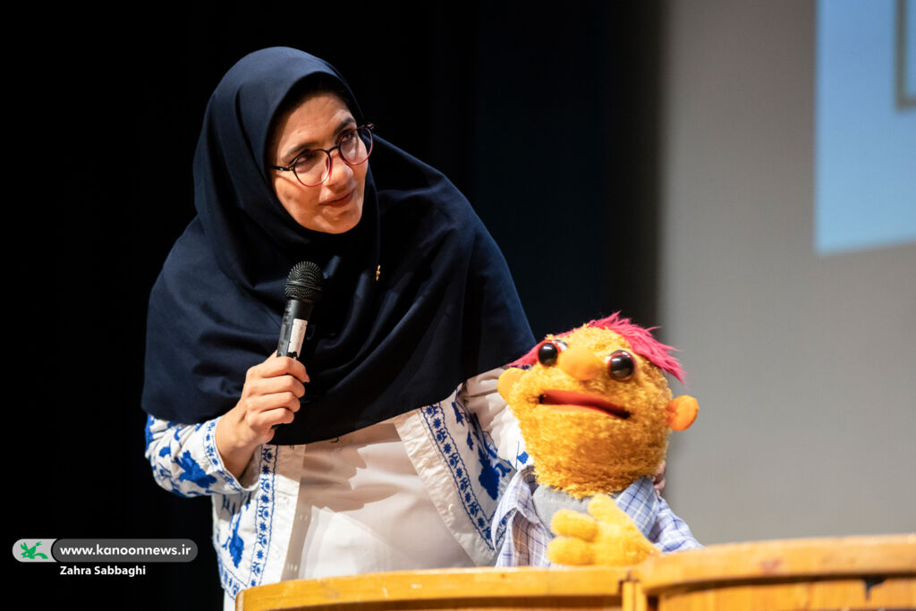 جشنی برای روزجهانی در هفته ملی کودک