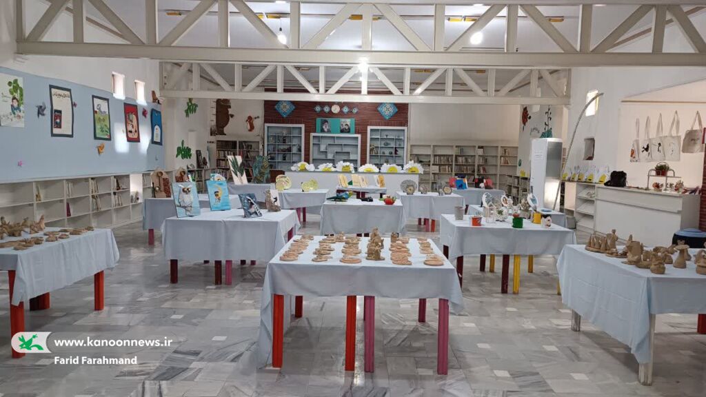 افتتاح نمایشگاه شهر خلاق در مرکز فرهنگیهنری مجتمع زاهدان(سیستان و بلوچستان)