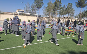 صبحگاه نشاط کودک با جشنواره بزرگ پرواز بادبادک‌ها برگزار شد