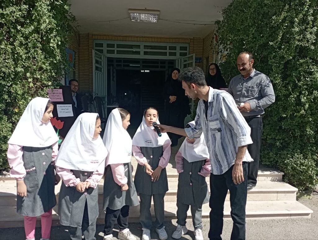 تجهیز کتابخانه مدرسه شاهد کرمانشاه به نام شهدا با اهدای کتابهای کانونی