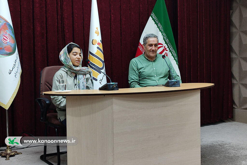 حضور اعضای مرکز 3 قم در دفتر مجلات سنجاقک، پوپک و سلام بچهها