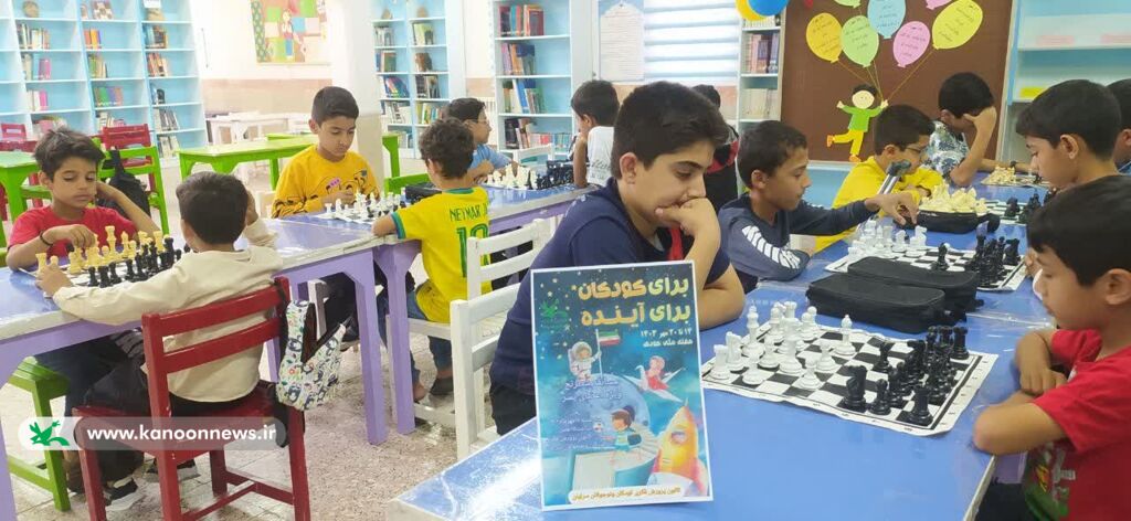 سرایان شور ونشاط در هفته ملی کودک، برای کودکان