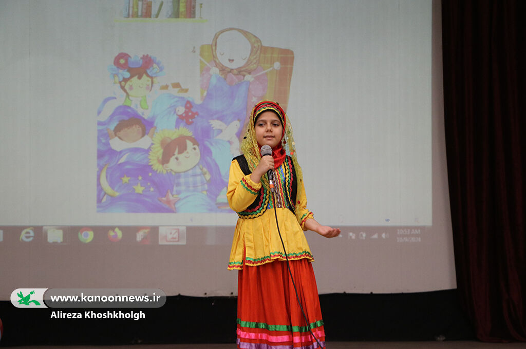 جشن کودکانهها به گُلنشست