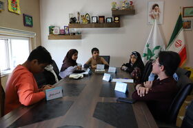 بچه‌ها در کانون استان قزوین در جای بزرگترها نشستند