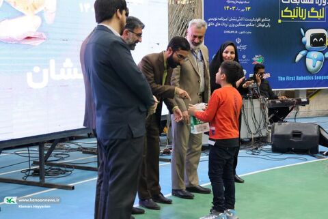 قاب خاطرات اولین دوره مسابقات لیگ رباتیک کودک و نوجوان