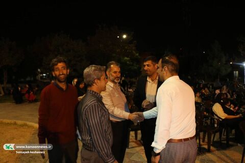 در پارک کودک شیراز برگزار شد؛
شب دوم جشن‌بزرگ کودک کانون فارس با ویژه برنامه نشاط‌جوانه ها همراه با رویداد بازی‌محور کودک وخانواده