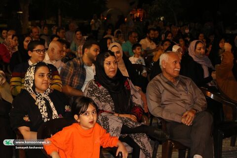 در پارک کودک شیراز برگزار شد؛
شب دوم جشن‌بزرگ کودک کانون فارس با ویژه برنامه نشاط‌جوانه ها همراه با رویداد بازی‌محور کودک وخانواده