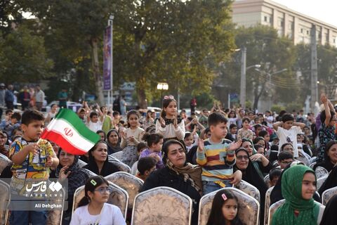 جشن بزرگ هفته ملی  کودک با حضور مل‌مل در گرگان