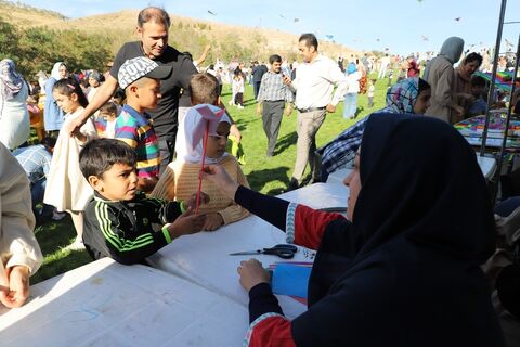 گزارش تصویری برگزاری دومین جشن بزرگ پرواز بادبادک‌ها به همت کانون استان قزوین