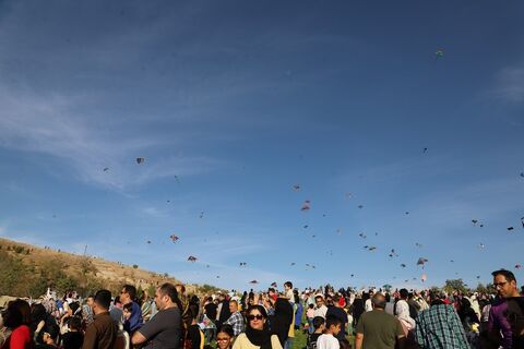 گزارش تصویری برگزاری دومین جشن بزرگ پرواز بادبادک‌ها به همت کانون استان قزوین