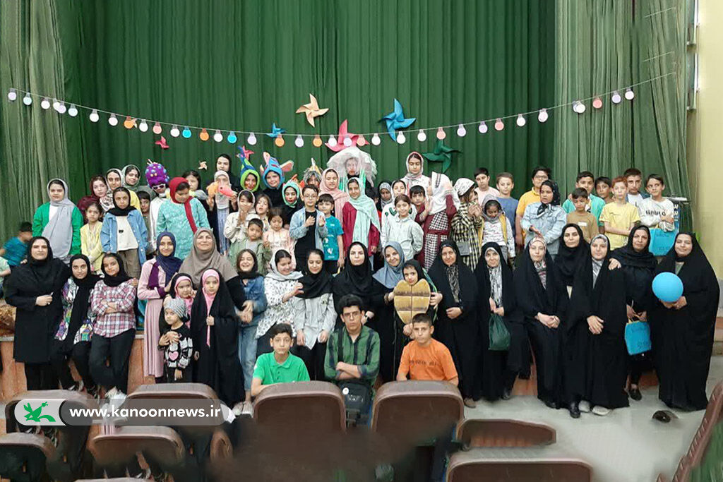 طنین شعار «بازی، شغل کودکان است» در قم