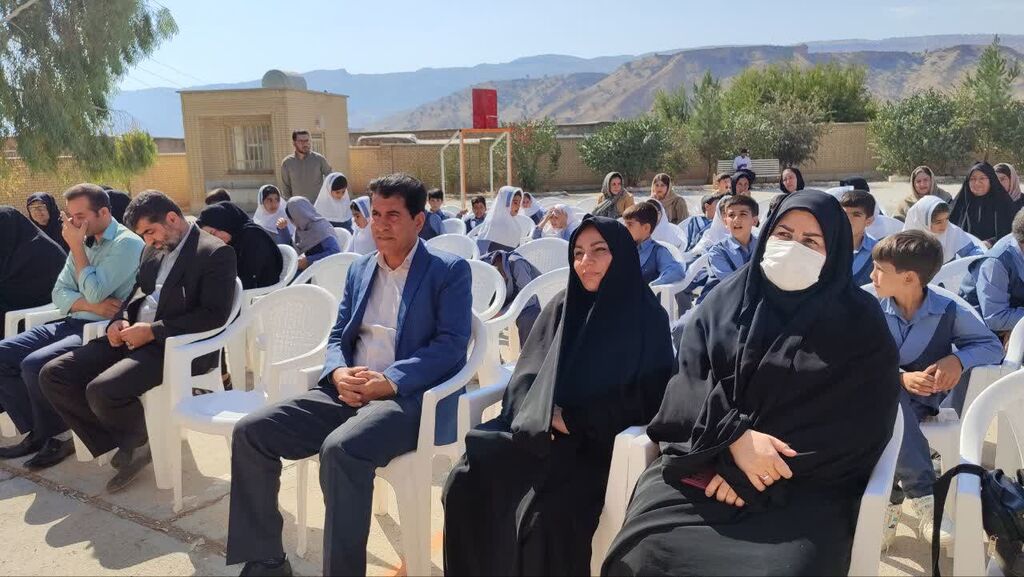 آیین پایانی جشنواره بازیهای بومی محلی ویژه بچههای روستادرکانون استان ایلام برگزار شد