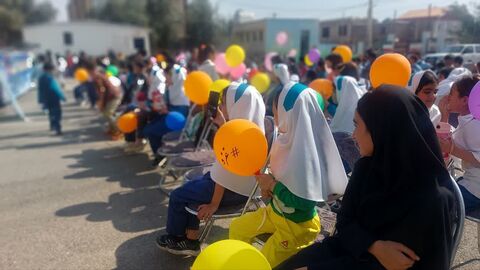 تماشاخانه سیار با نمایش «شهر میوهها» در استان زنجان