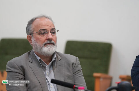 نشست هماندیشی اکران فیلم سینمایی «باغ کیانوش»