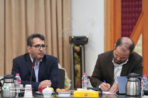 نشست هماندیشی اکران فیلم سینمایی «باغ کیانوش»