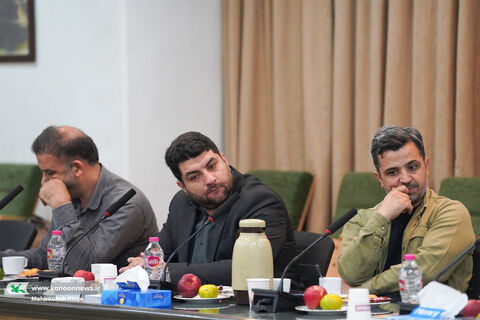 نشست هماندیشی اکران فیلم سینمایی «باغ کیانوش»