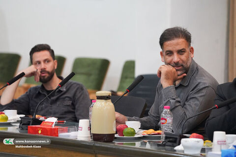 نشست هماندیشی اکران فیلم سینمایی «باغ کیانوش»