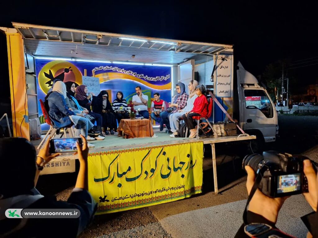 سیامین نشست انجمن شاعران نوجوان استان گلستان