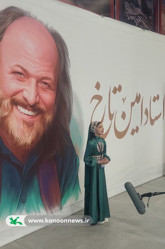 عضو کانون کرمان در جشنواره «حافظخوانی» دوم شد