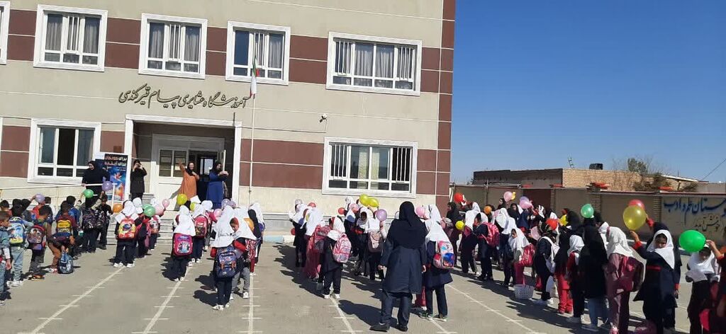 شادی و نشاط کودکان پلدشتی