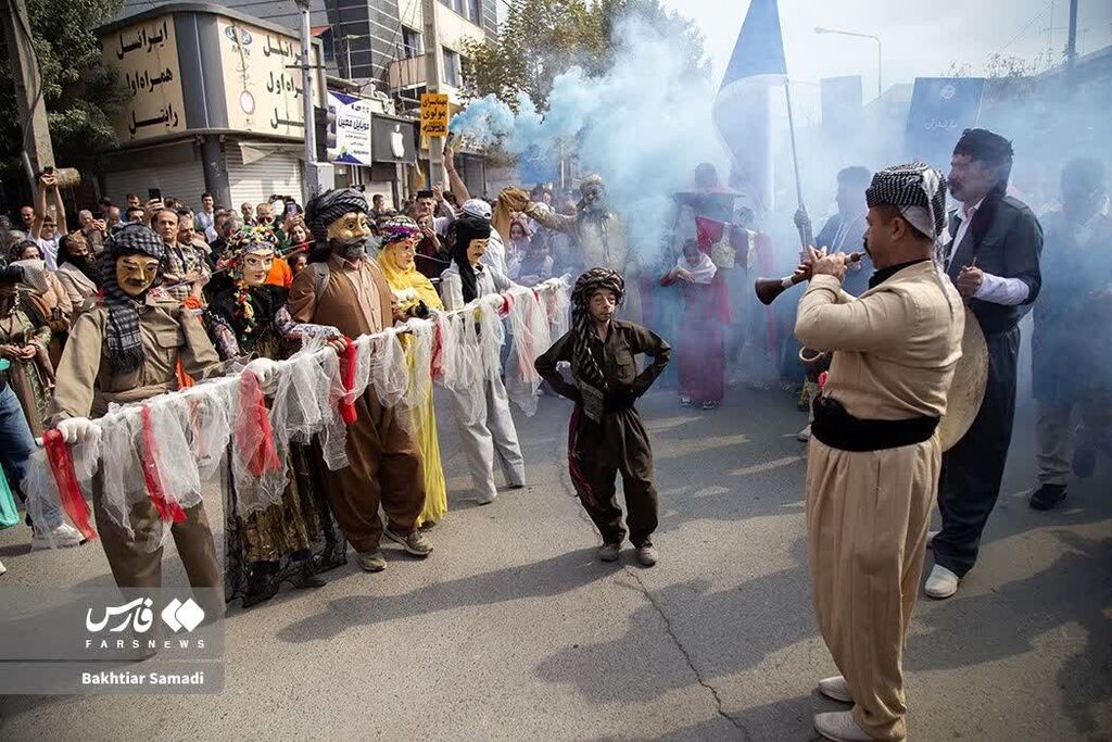 نمایش مستر دیفال با همکاری کانون کرمانشاه