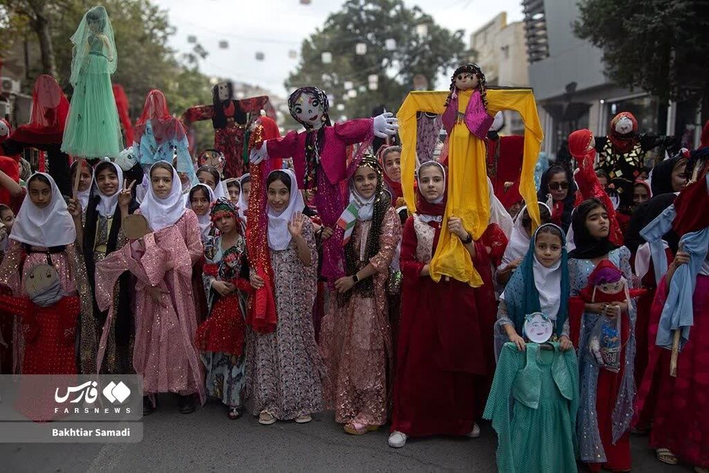 نمایش مستر دیفال با همکاری کانون کرمانشاه