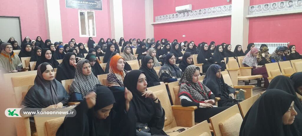 آیین استقبال از نو دانشجو معلمان در کانون علیآبادکتول