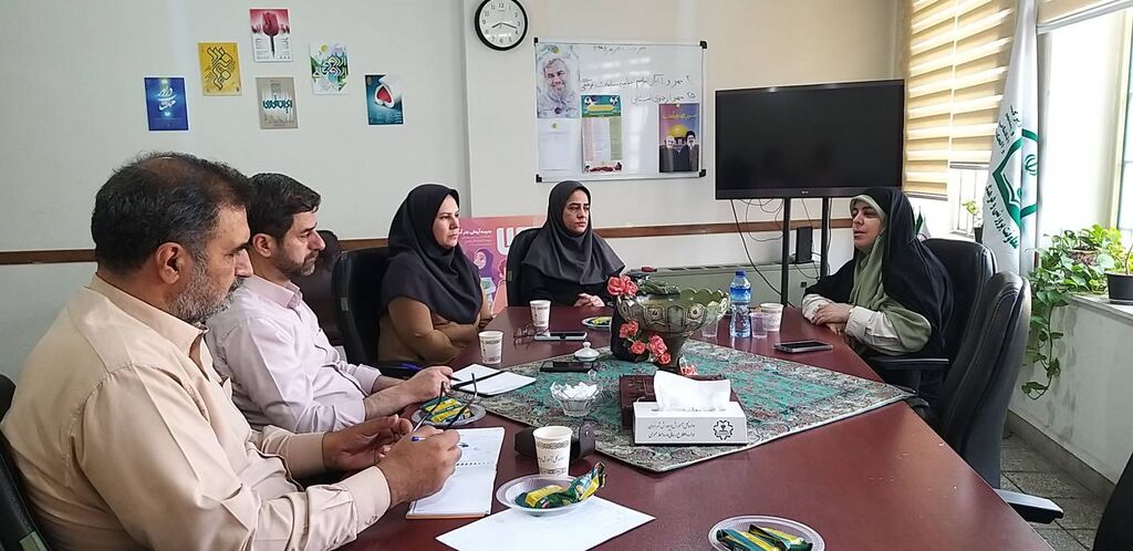 نشست آموزش و پرورش نشست مشترک معاون فرهنگی کانون استان تهران و اداره فرهنگی- هنری آموزش و پرورش شهر تهران