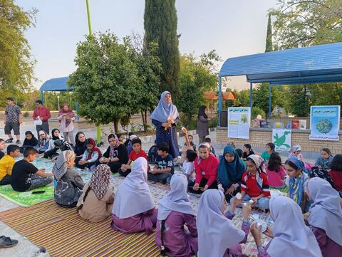 اردوی نجومی خانواده‌محور اعضا دانش‌آموزان و والدین کانون‌ مرکزداراب‌یک‌و‌دو؛ 
سفری به دنیای ستارگان و سیارات