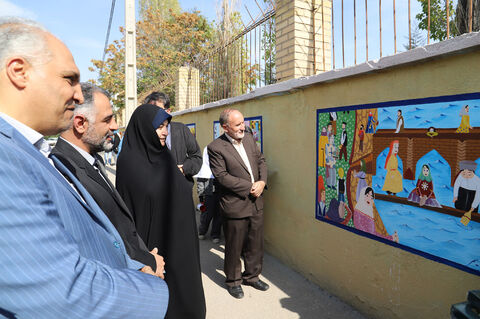 رونمایی از دیوارنگاری «سرزمین من؛ اردبیل»