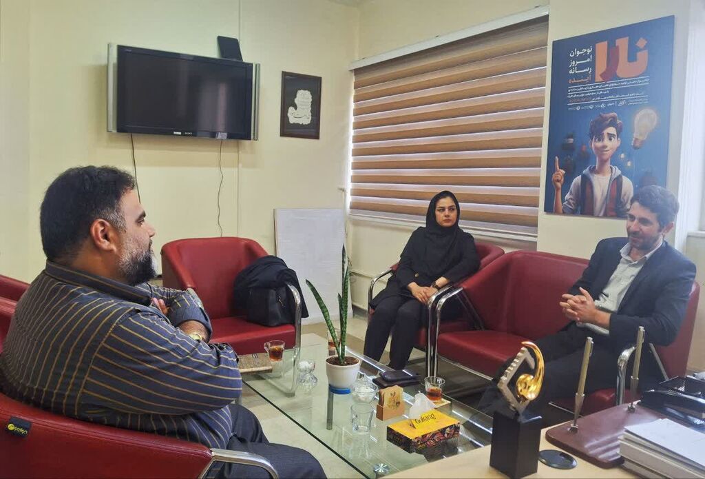 نشست مشترک کانون و ارشاد اسلامی تئاتر کودک رونق می گیرد