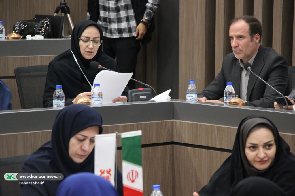 شش کمیسیون در گردهمآیی کارشناسان مسئول و کارشناسان فرهنگی کانون برگزار شد