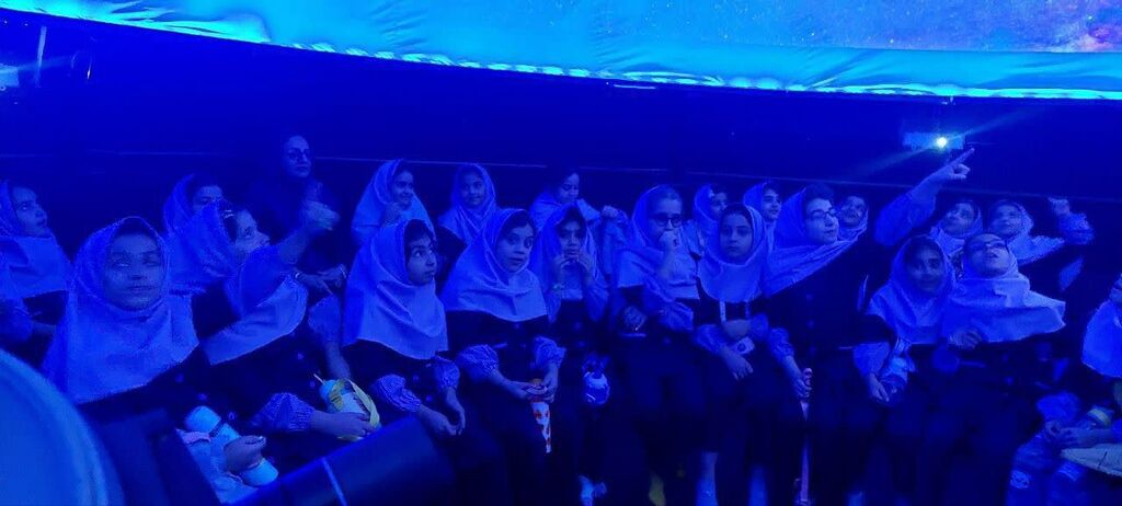 رصد ابرماه در مرکز نجوم کانون استان ایلام