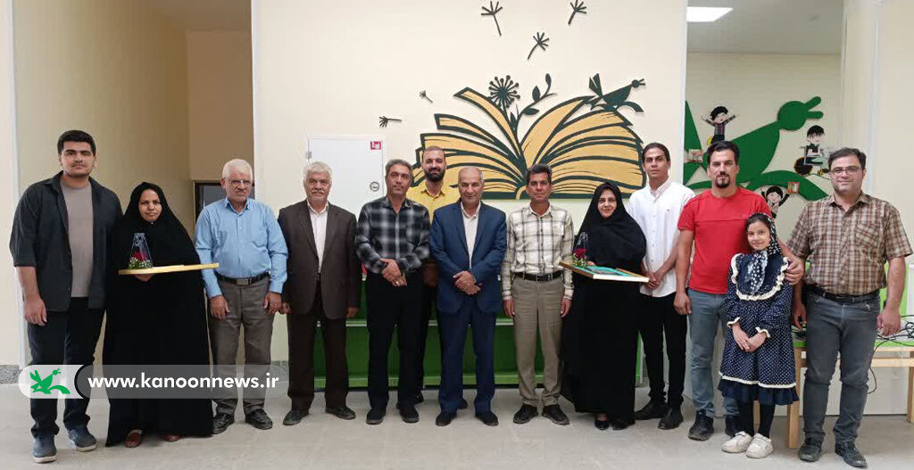 تجلیل اعضای شورای نوجوان یزد اعضای شورای نوجوان افتخار آفرین تجلیل شدند