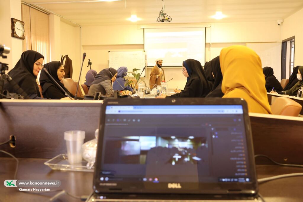 «نوجوان پیشران» بحث داغ کانونیها شد