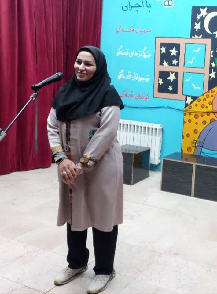 کاروان قصهگویی به سرزمین قصههای روانسر رسید