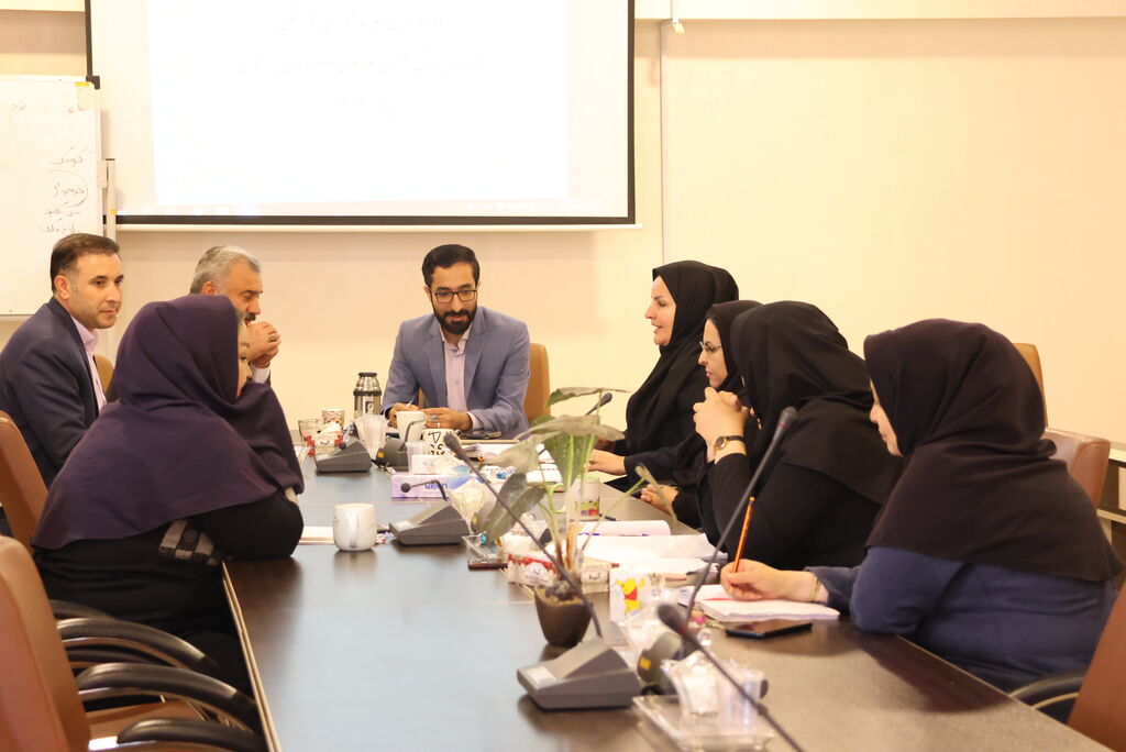 شورای فرهنگی چهارمحال و بختیاری همگی در جشنوارهی قصهگویی شرکت میکنیم