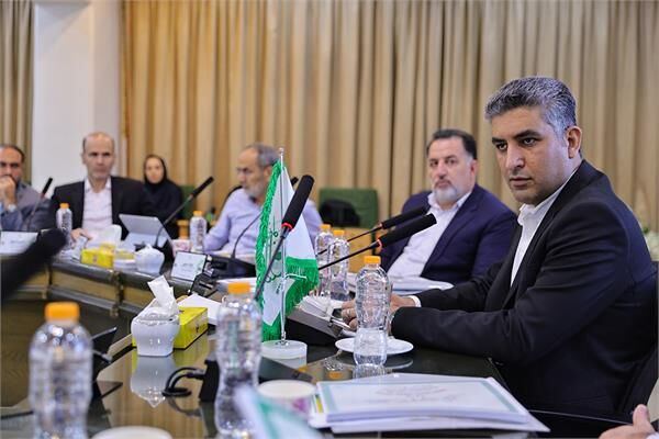تأکید بر جایگاه مهم و اثرگذار کانون زبان ایران در زبانآموزی