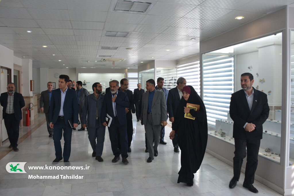 ظرفیتهای کانون پرورش فکری کودکان و نوجوانان استان قم خلاء کمبود امکانات آموزش و پرورش را برطرف خواهد کرد.