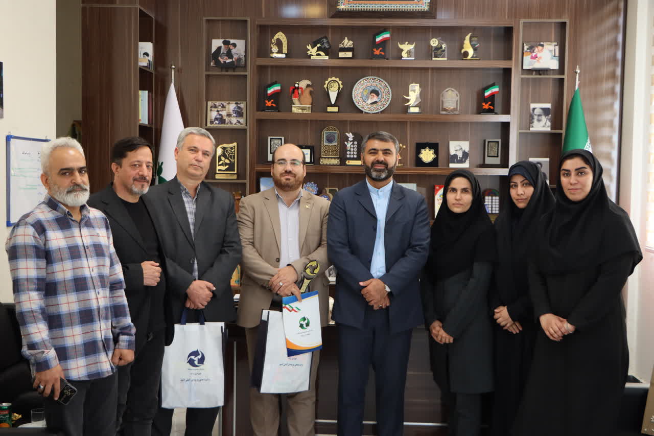 کسب رتبه برتر کانون پرورش فکری استان مرکزی در بین ادارات شهر اراک