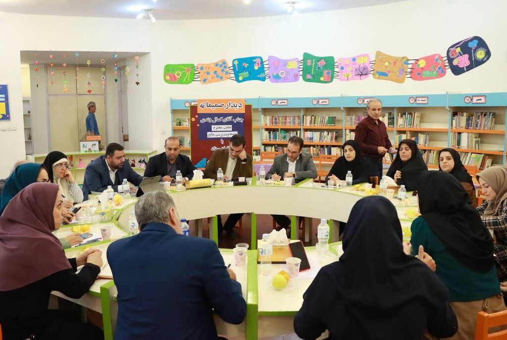 کانون با هیچ سازمانی قابلمقایسه نیست