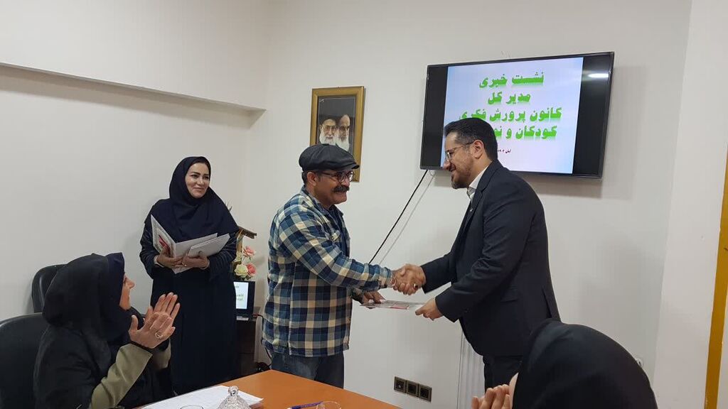 نشست خبری مدیرکل کانون کرمانشاه با خبرنگاران