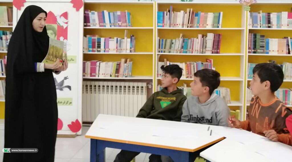 گرامیداشت ۸آبان و روز نوجوان در زنجان