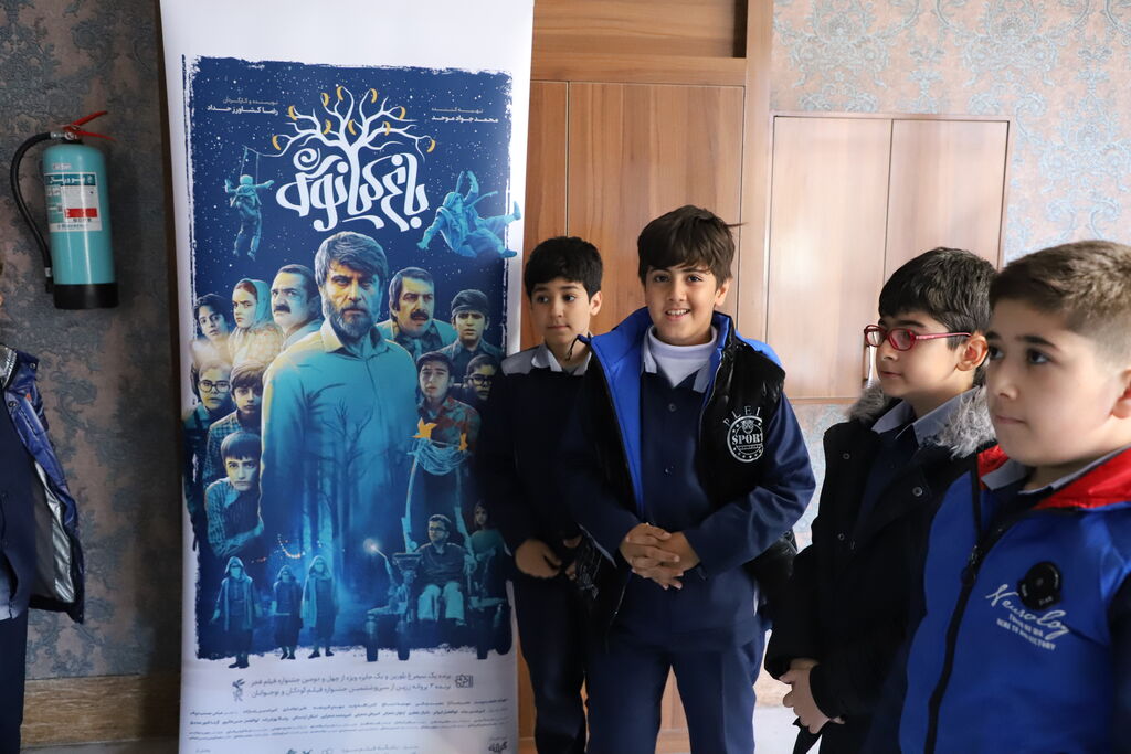 آغاز اکران فیلم باغ کیانوش در استان آذربایجان غربی