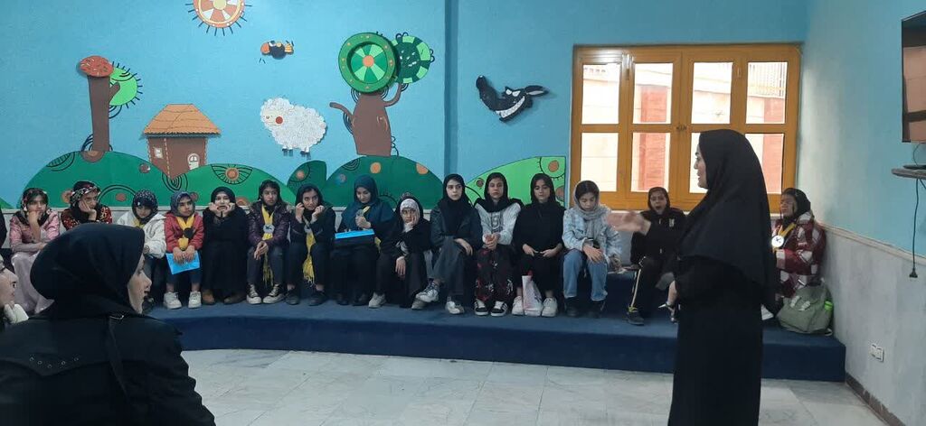 کارگاه مدیریت تشکیلات برای کانونیاران غرب کشور در کرمانشاه