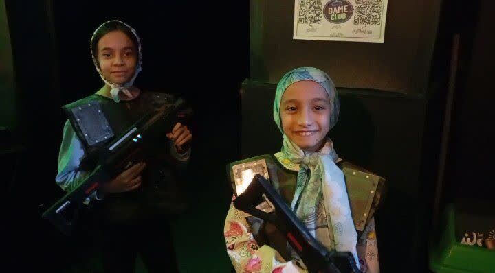 جشنهای ویژهی کانون یاران و تجلیل مدیر کل کانون البرز از کانون یاران هشتگردی