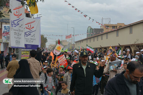 غرفه کانون در راهپیمایی ۱۳ آبان، روز مبارزه با استکبار جهانی